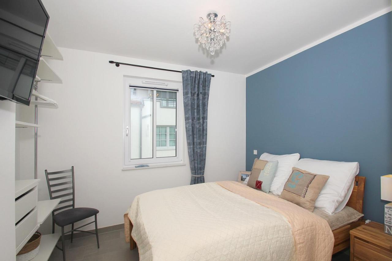 Zentrale Fewo Mit Balkon, Gratis Nutzung Vom Ahoi Erlebnisbad Und Sauna In Sellin - Villa Anni Fewo 05 Гёрен Экстерьер фото